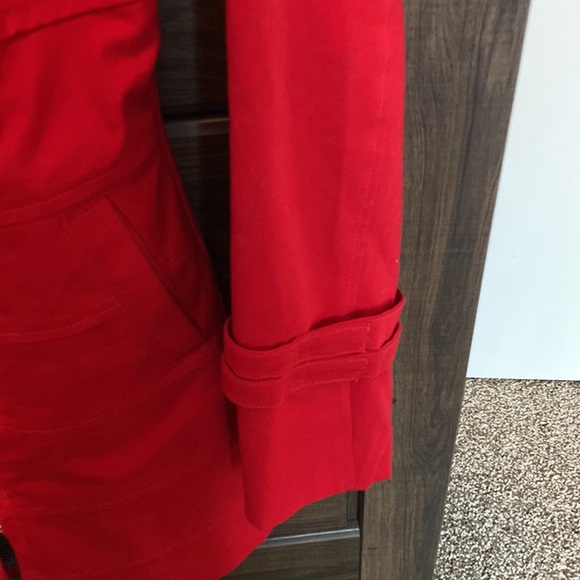 Coat - Picture 4 of 8